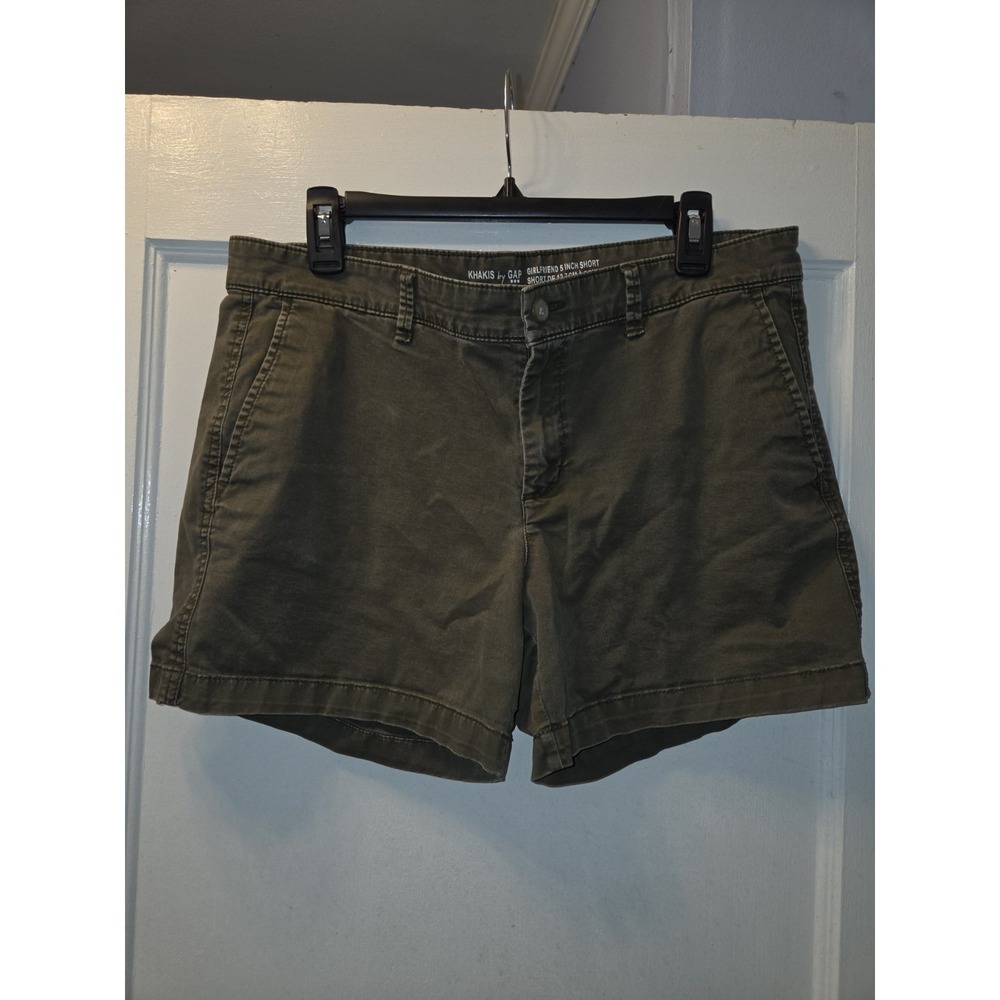 Gap Girlfriend Khaki Olive Shorts. 10/30. 5 Inch